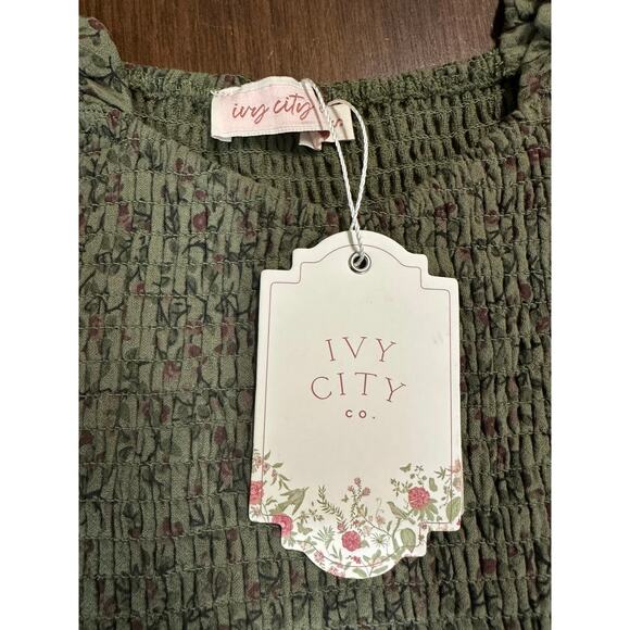 Cottage Core Peasant Farmhouse Dress Women Small Dark Smocked Modest Traditional - Picture 2 of 7